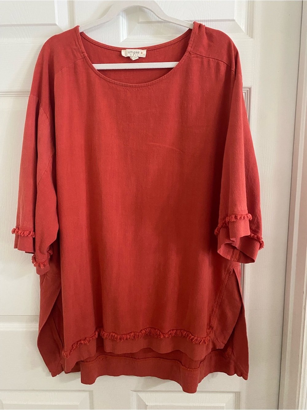 Umgee Red Ruffle-Hem Women’s Top
